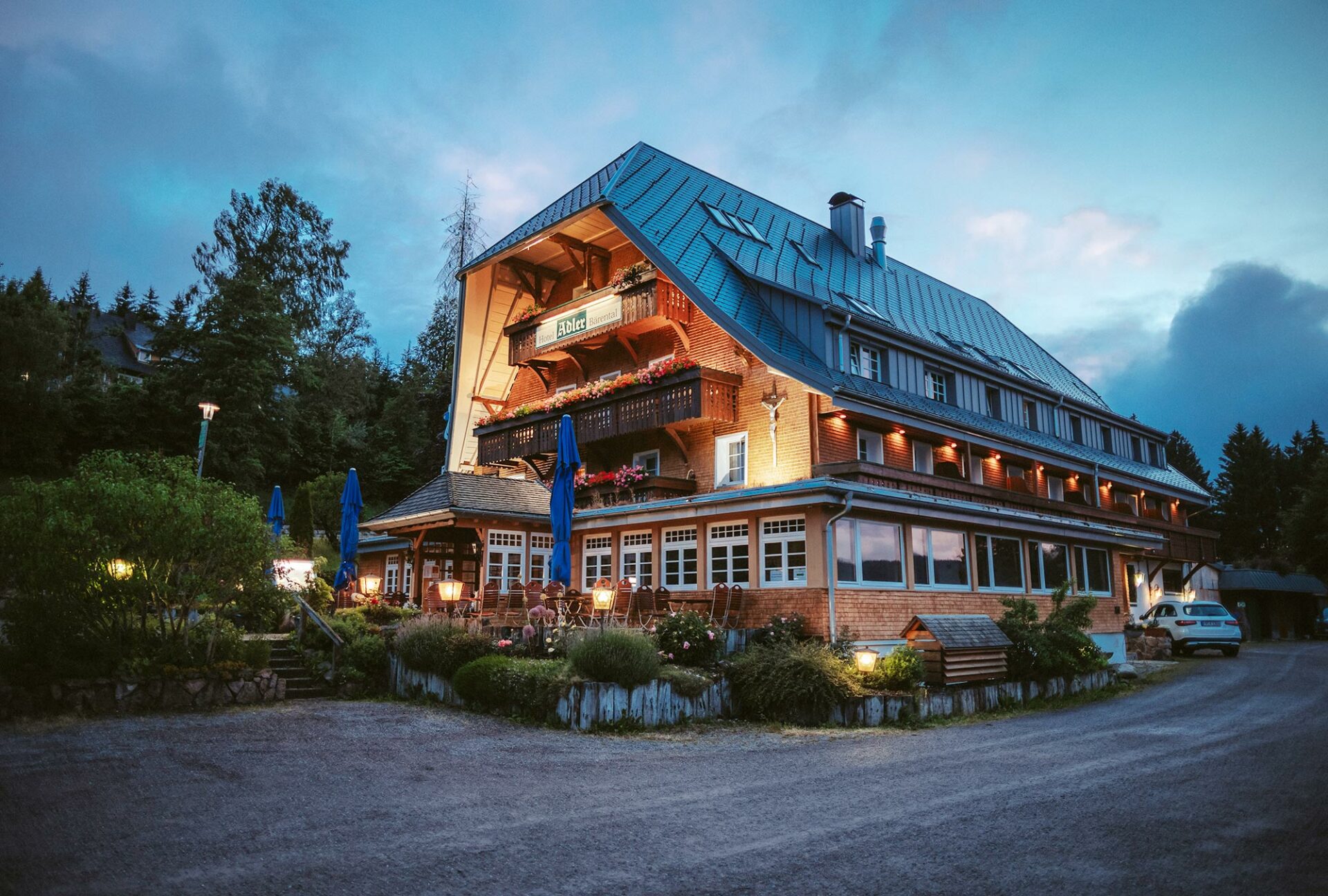 slider-adler-abend
